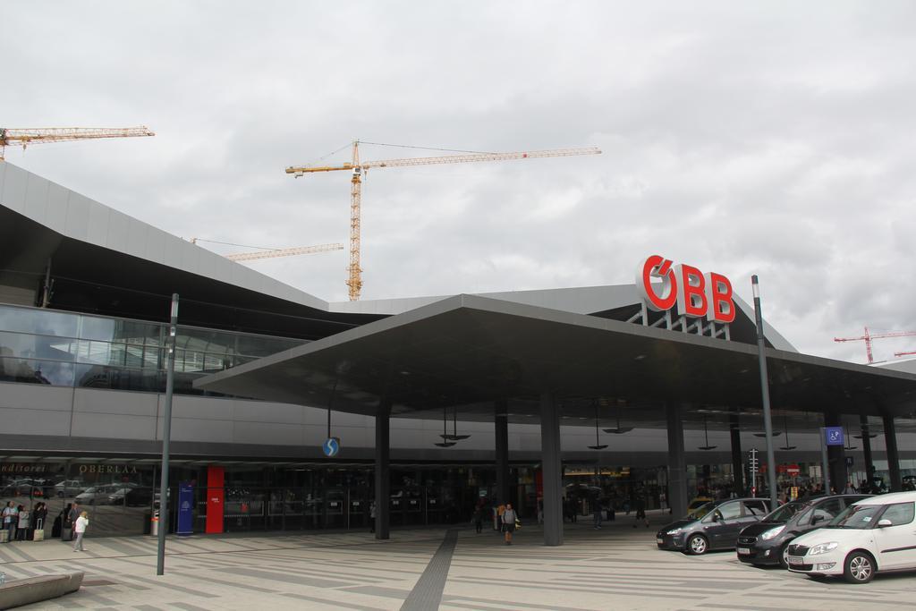 Апартаменти Betariel'Com Hauptbahnhof Відень Екстер'єр фото